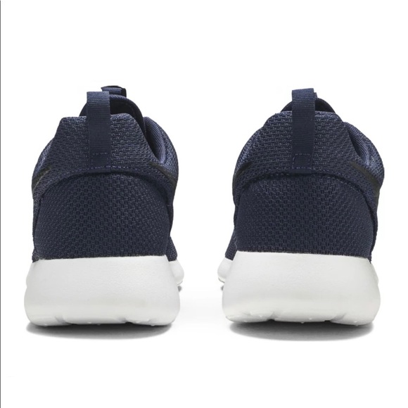 Navy Blue Nike Roshe One Navy White Black Casual Shoes - Picture 4 of 12